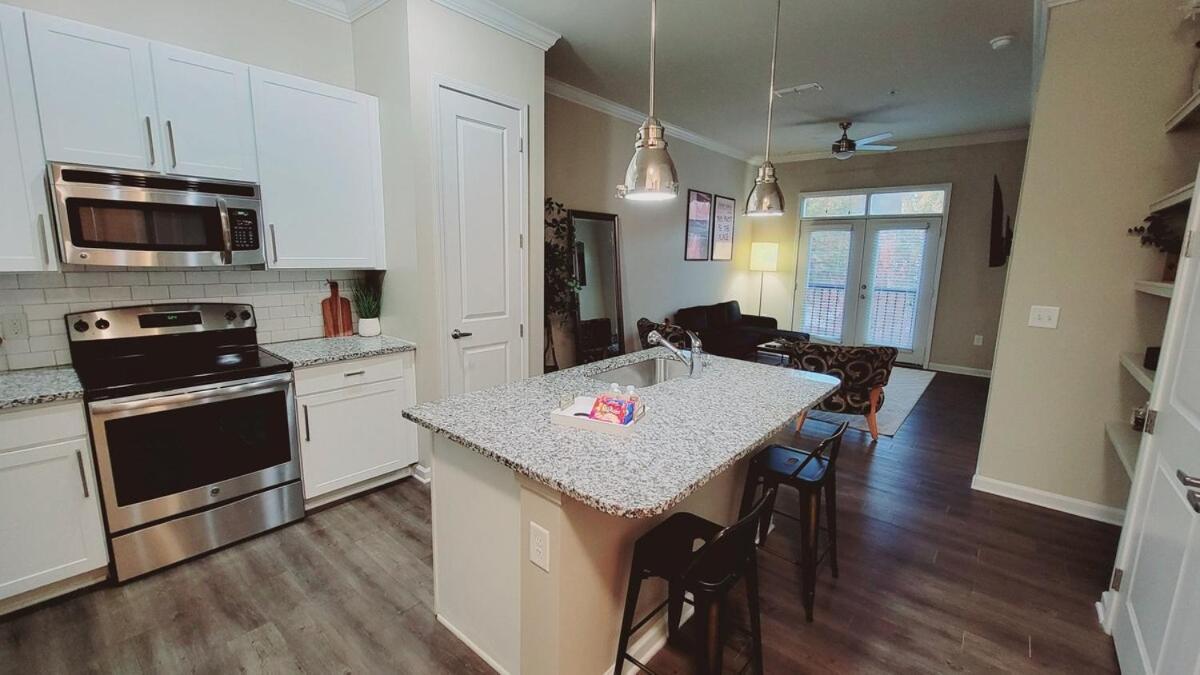 Luxury In Apartment Atlanta